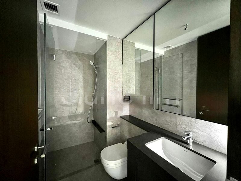 AVENUE SOUTH RESIDENCE 5