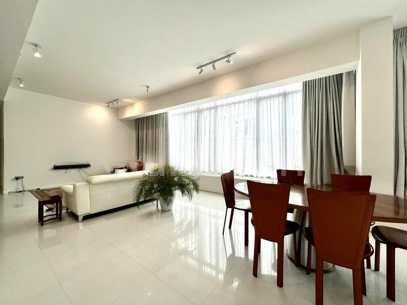 THE VERMONT ON CAIRNHILL 12