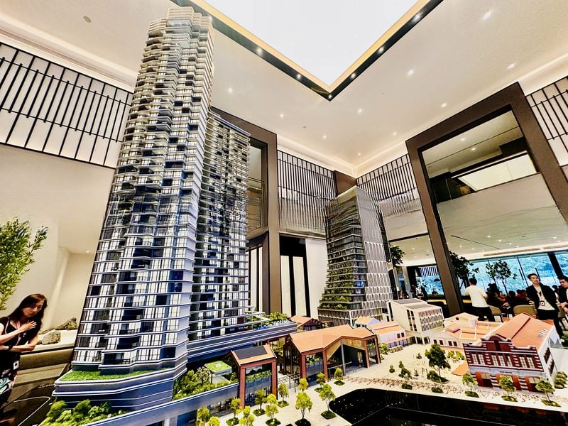 UNION SQUARE RESIDENCES 7