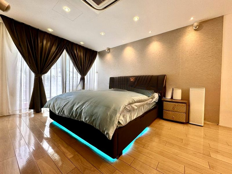 BAYSHORE TERRACE 4
