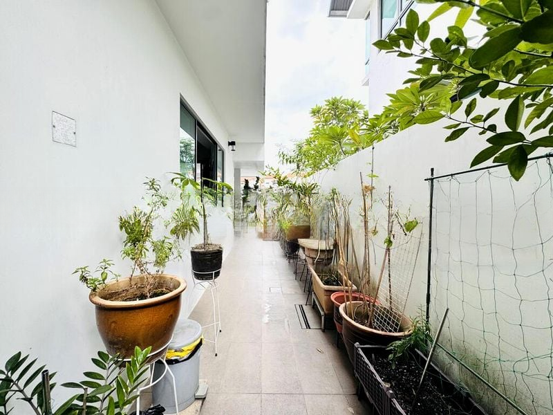 SERANGOON GARDEN ESTATE 4