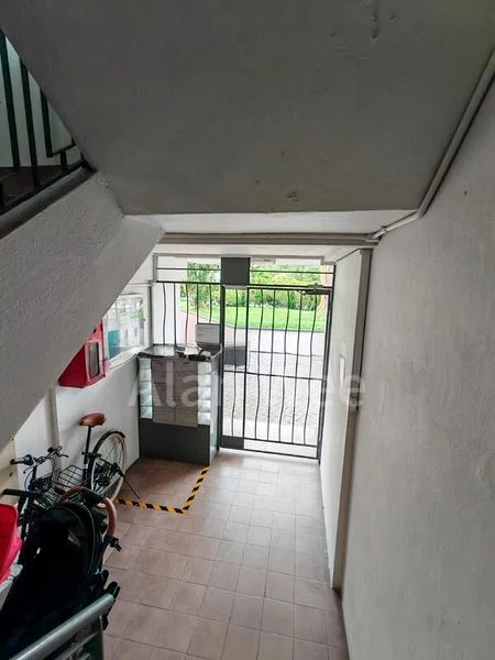 HOLLYWOOD APARTMENTS 3