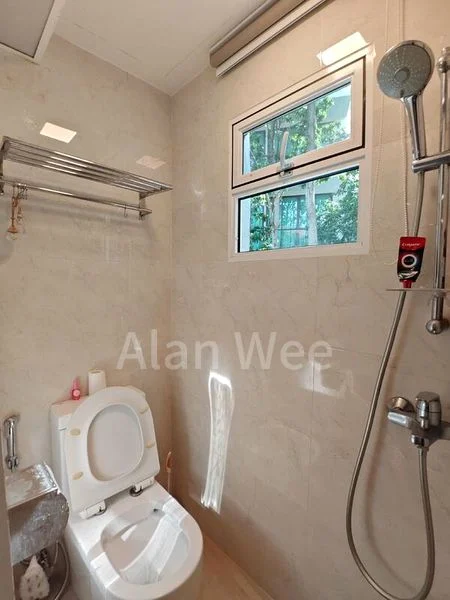 HOLLYWOOD APARTMENTS 14