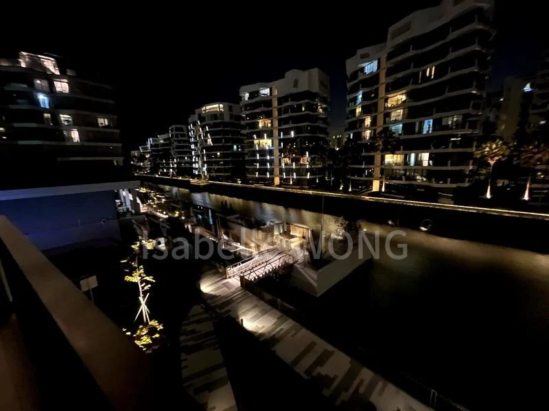 THE REEF AT KING'S DOCK 11