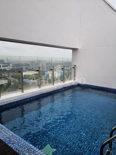 THE ROCHESTER RESIDENCES 3