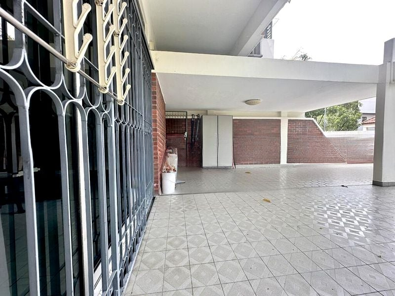 PRINCESS OF WALES PARK 5