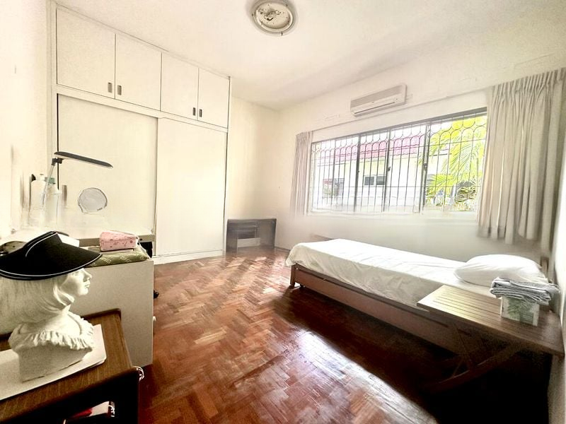 PRINCESS OF WALES PARK 15