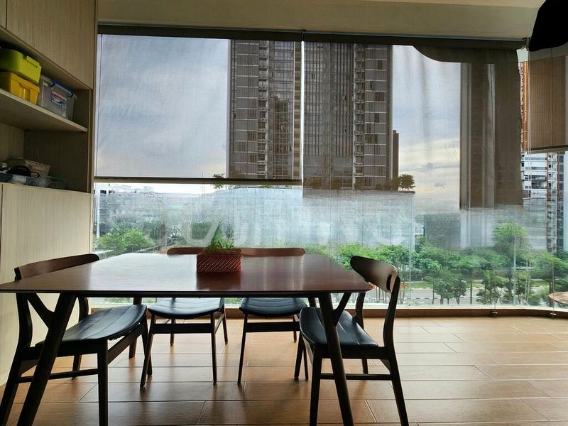 KINGSFORD . HILLVIEW PEAK 7