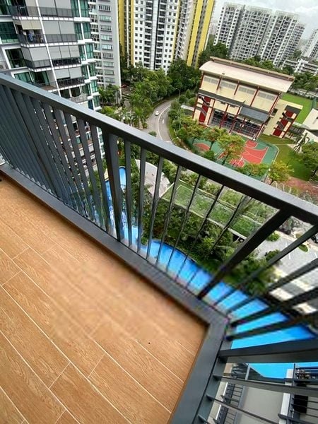 KINGSFORD WATERBAY 8