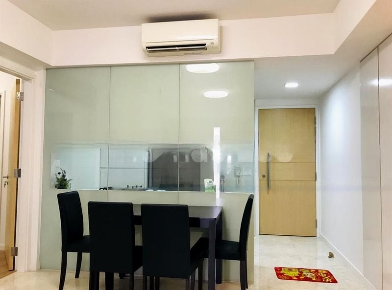 THE LAKEFRONT RESIDENCES 2