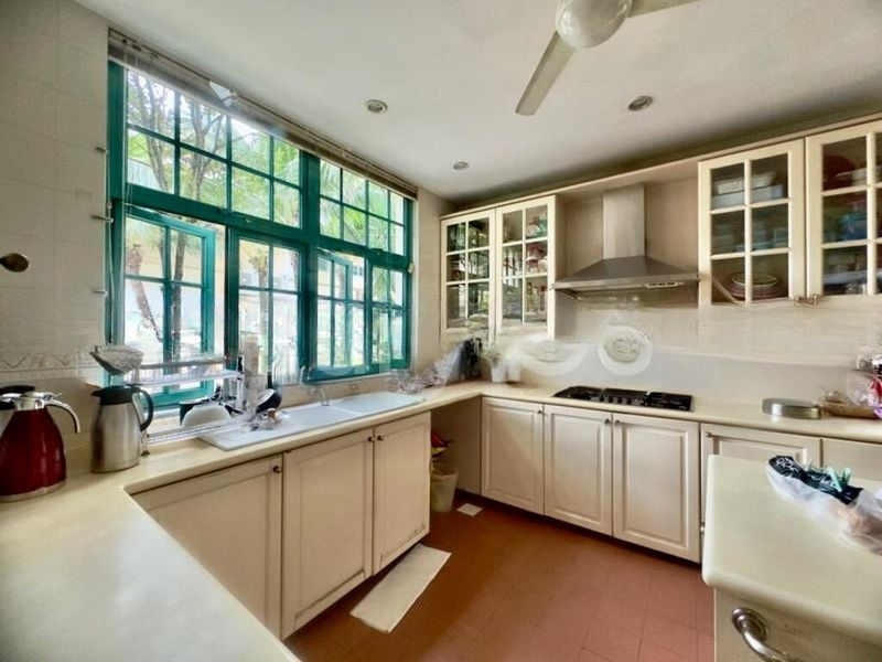 NORTHSHORE BUNGALOWS 1