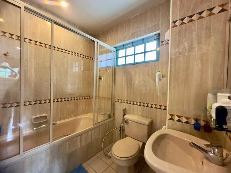 NORTHSHORE BUNGALOWS 4