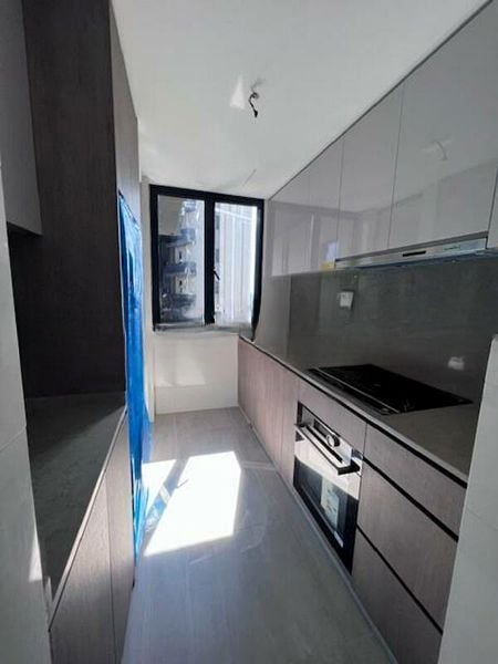 AVENUE SOUTH RESIDENCE 6