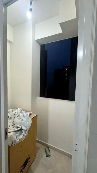 RIVERFRONT RESIDENCES 15