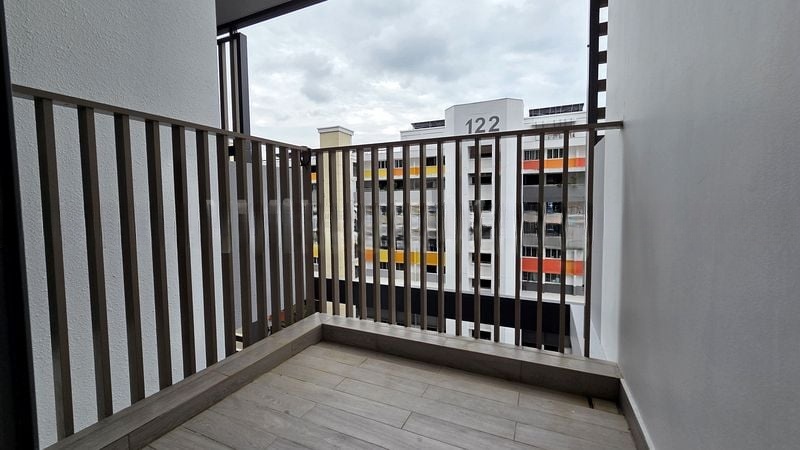 TRE RESIDENCES 12