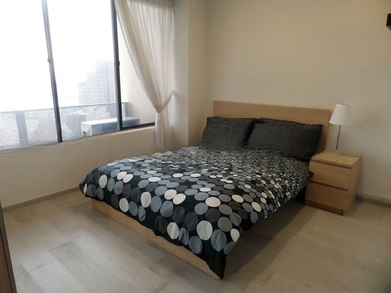 INTERNATIONAL PLAZA 12