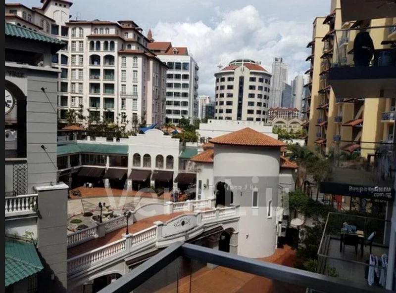 THE PIER AT ROBERTSON 4