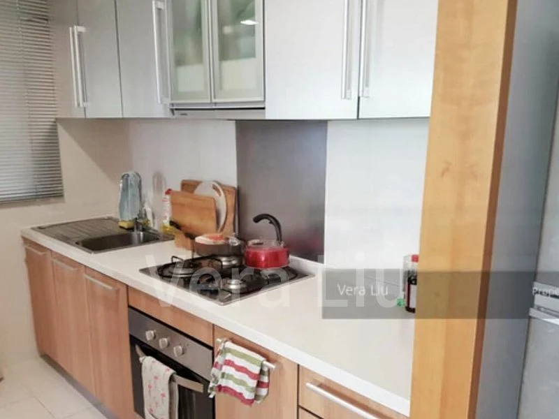 THE PIER AT ROBERTSON 7