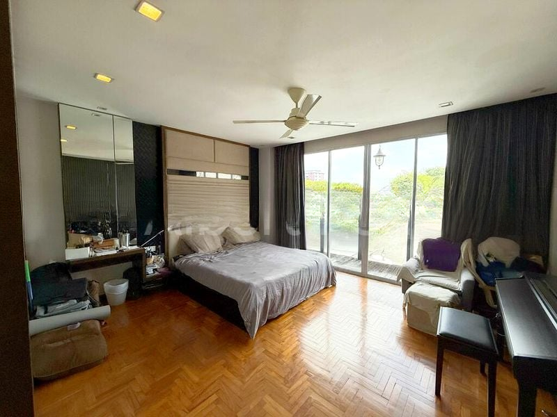 THOMSON HILLS ESTATE 6