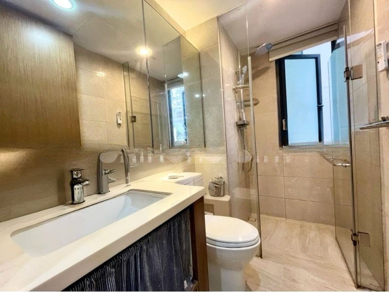 KINGSFORD WATERBAY 8