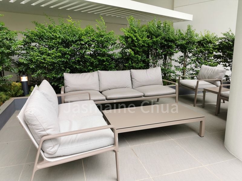 SEASIDE RESIDENCES 13