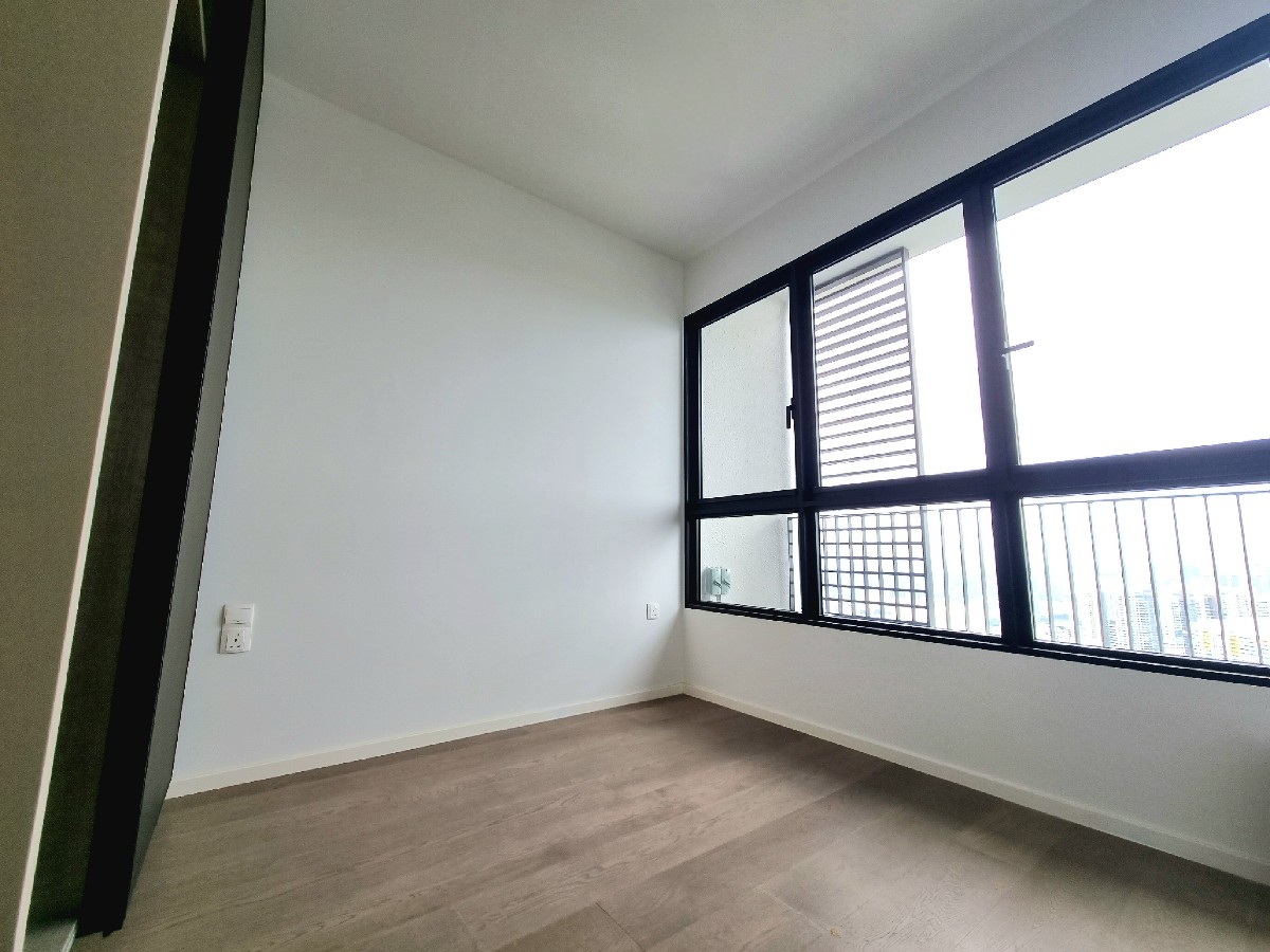 AVENUE SOUTH RESIDENCE 25