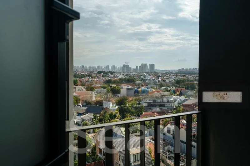 THE GARDEN RESIDENCES 3