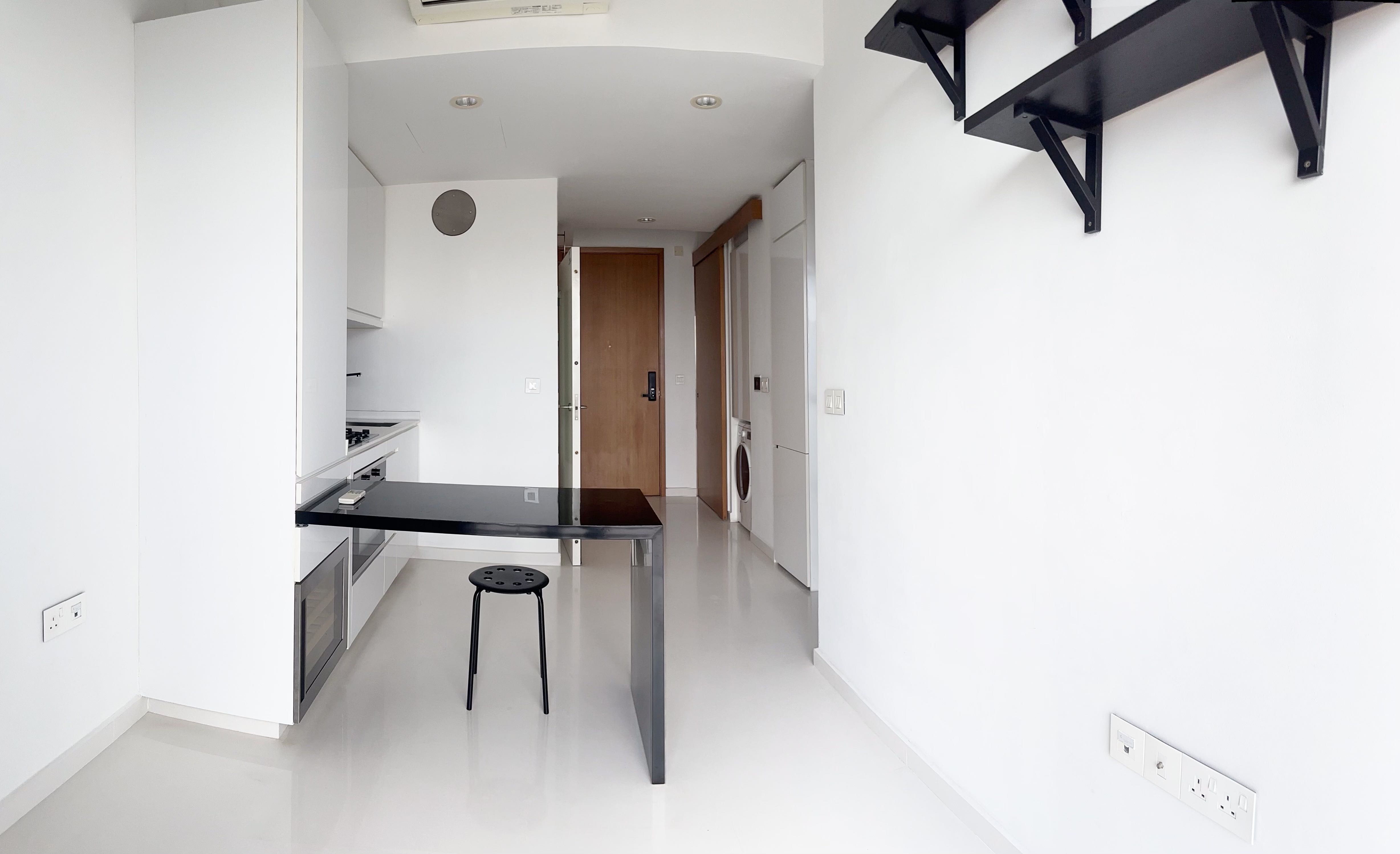 SPOTTISWOODE SUITES 9