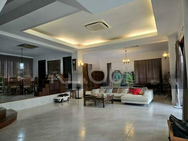 SEASIDE RESIDENCES 7