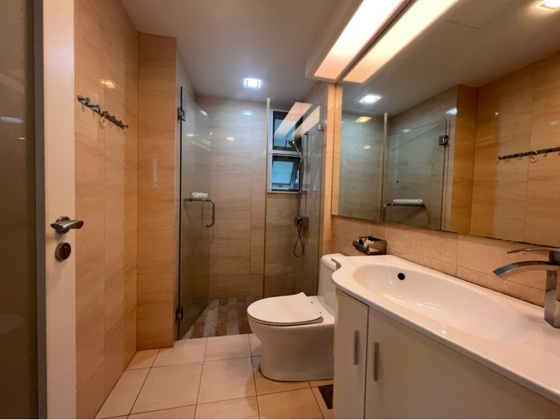 MONTEREY PARK CONDOMINIUM 10