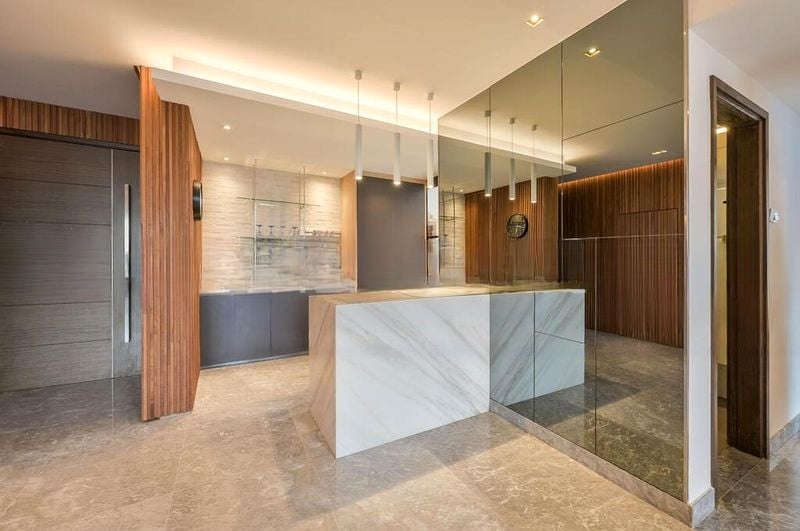 WATERMARK ROBERTSON QUAY 10