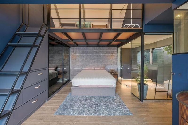 WATERMARK ROBERTSON QUAY 4