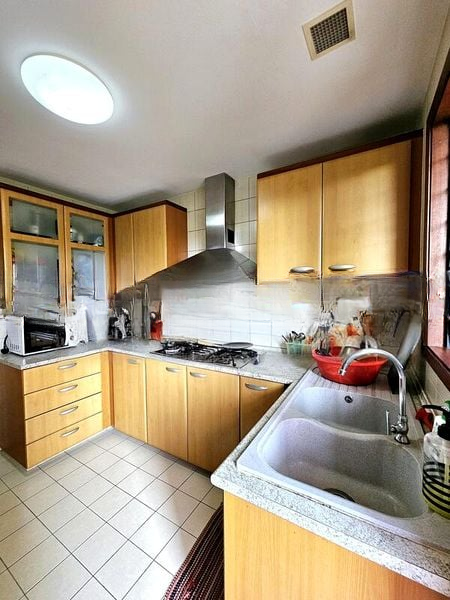 CARISSA PARK CONDOMINIUM 10