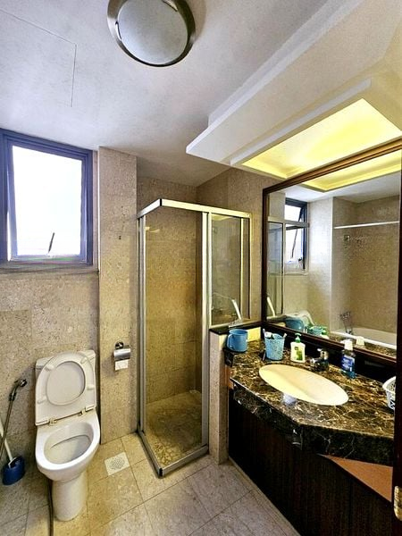 CARISSA PARK CONDOMINIUM 5