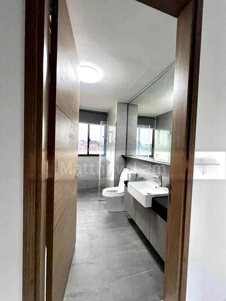 PARKWOOD RESIDENCES 11