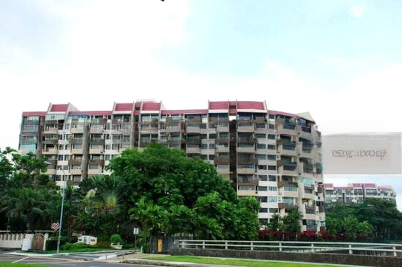 LAKEPOINT CONDOMINIUM 2