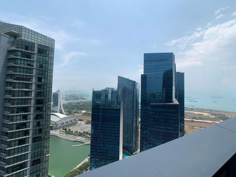 MARINA BAY SUITES 8