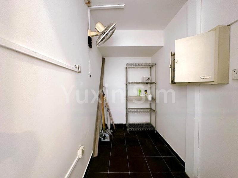 LANDRIDGE CONDOMINIUM 12