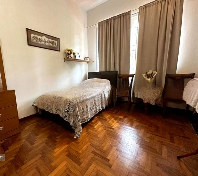 THOMSON HILLS ESTATE 4