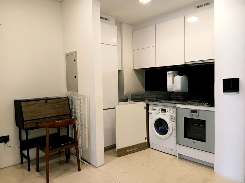 ROBINSON SUITES 5