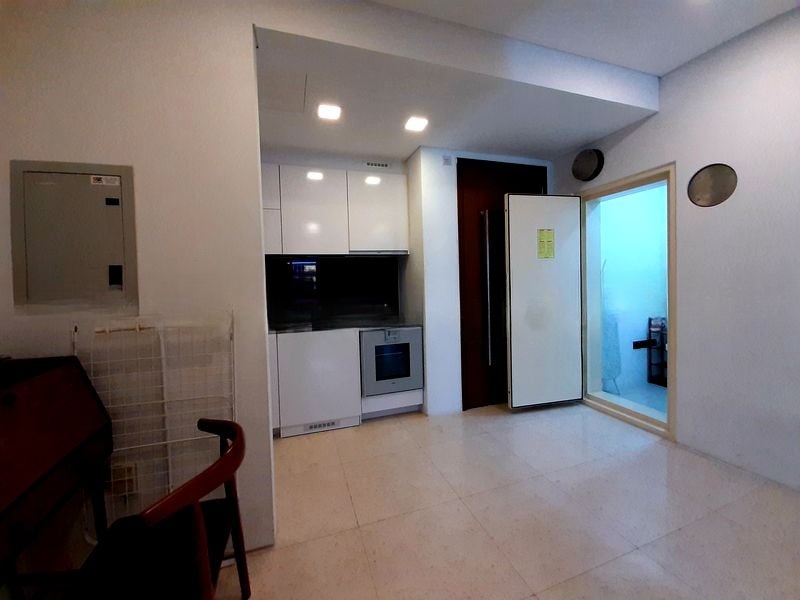 ROBINSON SUITES 4