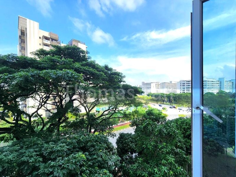 BEDOK RESERVOIR RD 8