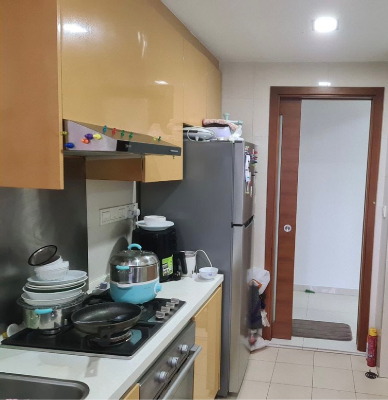 CITY SQUARE RESIDENCES 24