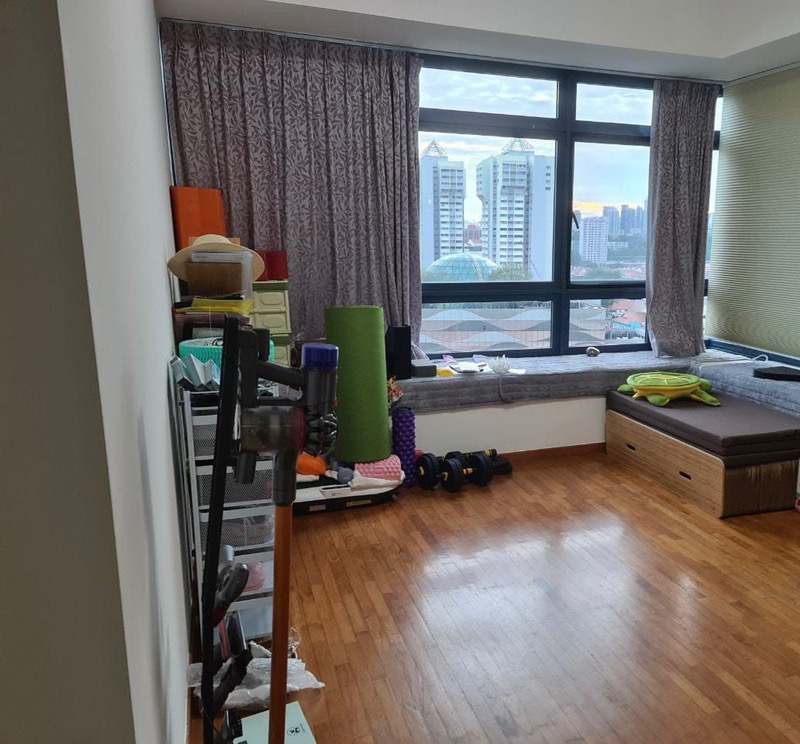 CITY SQUARE RESIDENCES 10