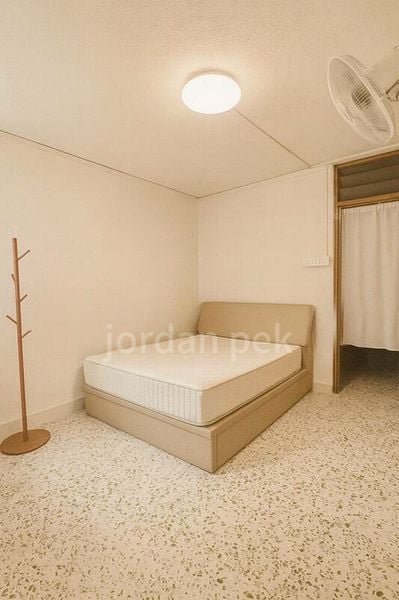 ANG MO KIO AVE 10 12