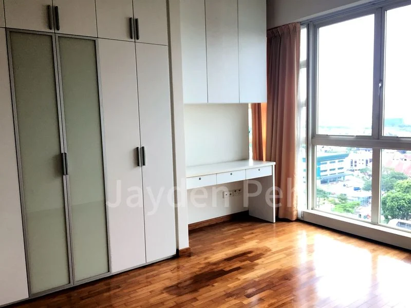 GOLDENHILL PARK CONDOMINIUM 4