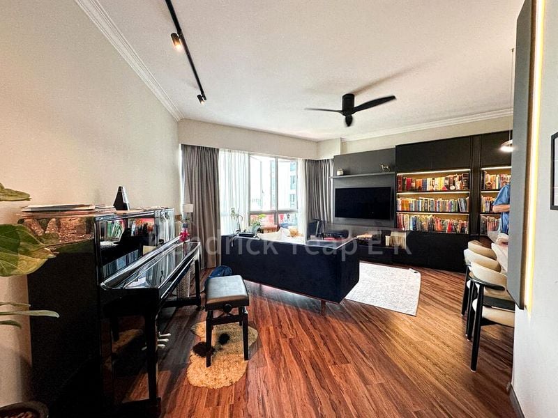 RAFFLESIA CONDOMINIUM 8