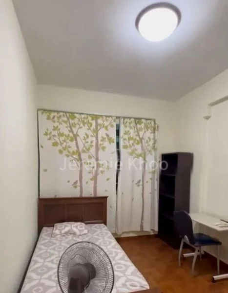 BALLOTA PARK CONDOMINIUM 4