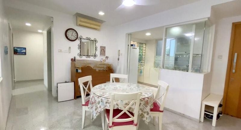 BLOSSOMS @ WOODLEIGH 9