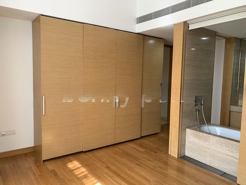 URBAN SUITES 6